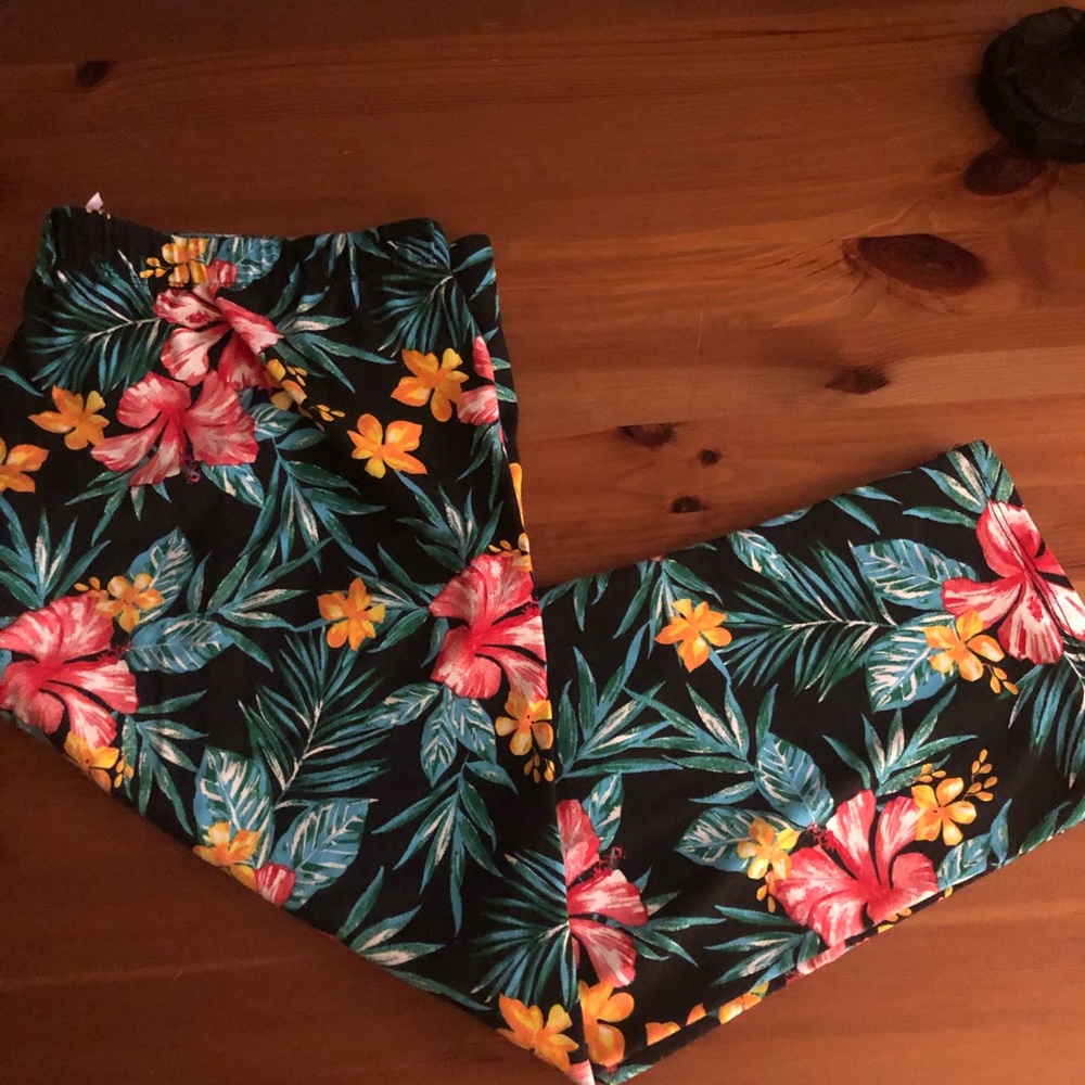 Tropical crop leggings